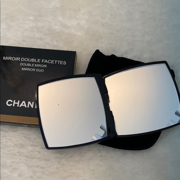 ✨ CHANEL Double Facettes Mirror Duo ✨ - Picture 2 of 3